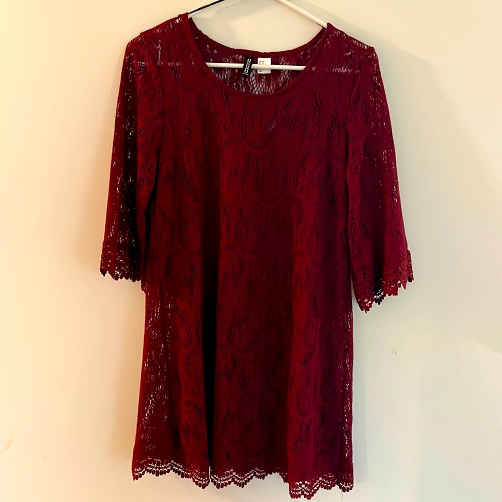 Lace dress